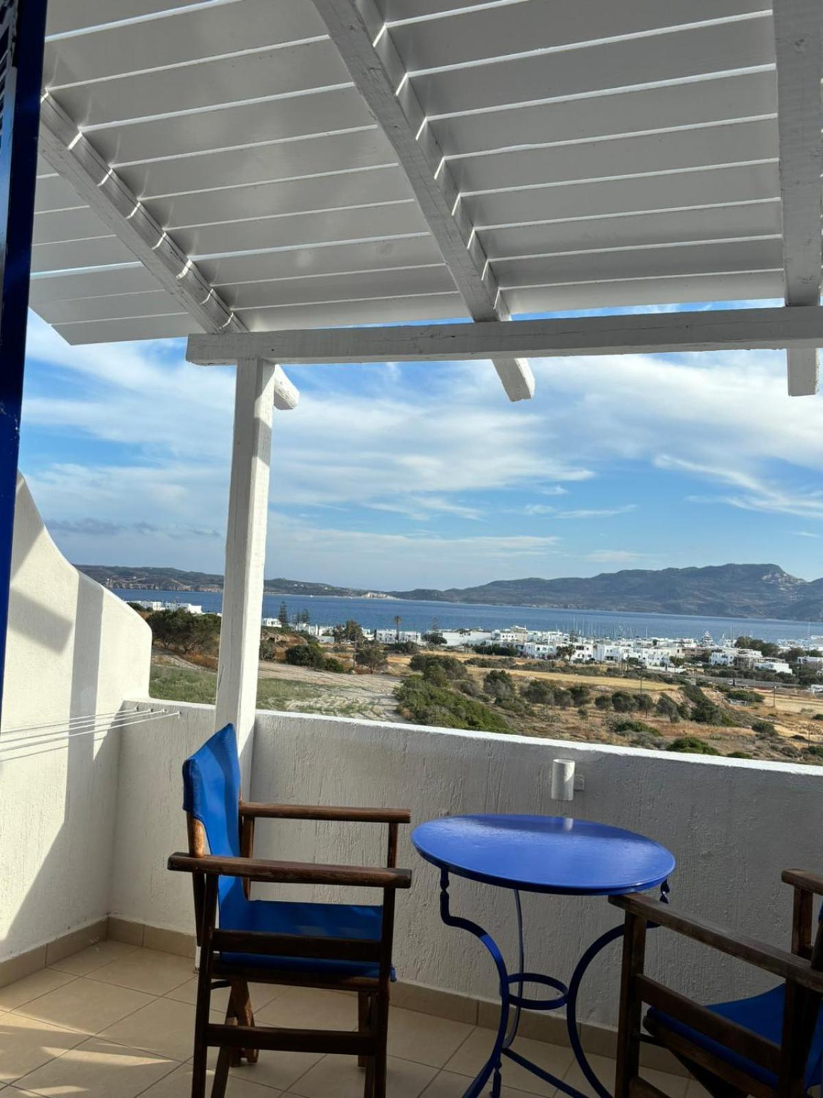 Kapetan Giannis Hotel Adamantas  Екстериор снимка